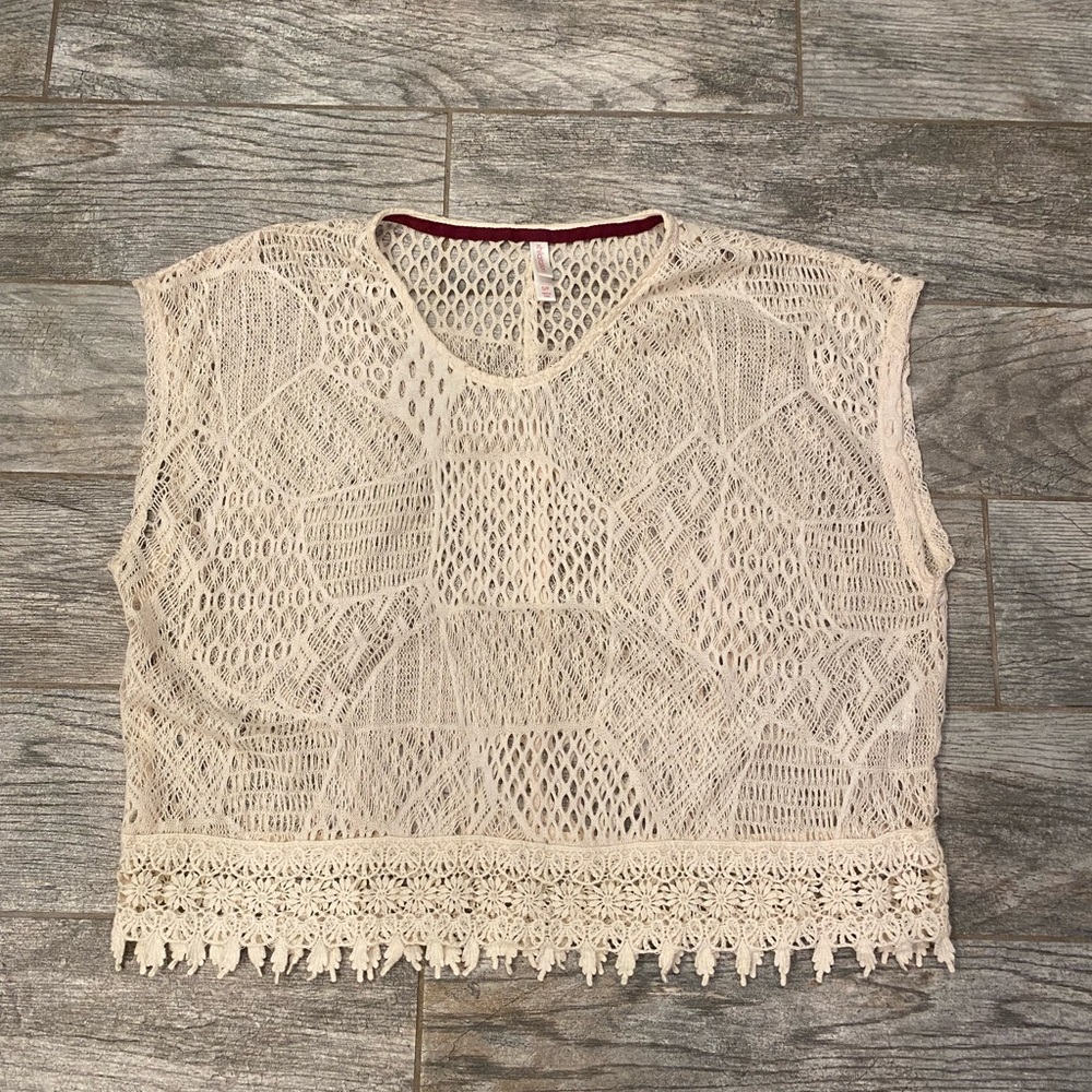 Xhilaration Crop Beach Top